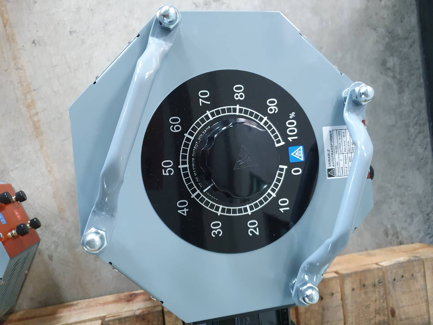 Variable Voltage Transformer (Variac Slidac) , Three 3 Phase 220/240V input, 7.62 KVA Max 20A, YH-320(L)